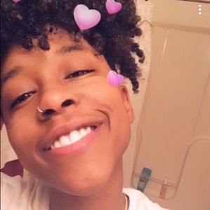 Meet your Posher, Tiara